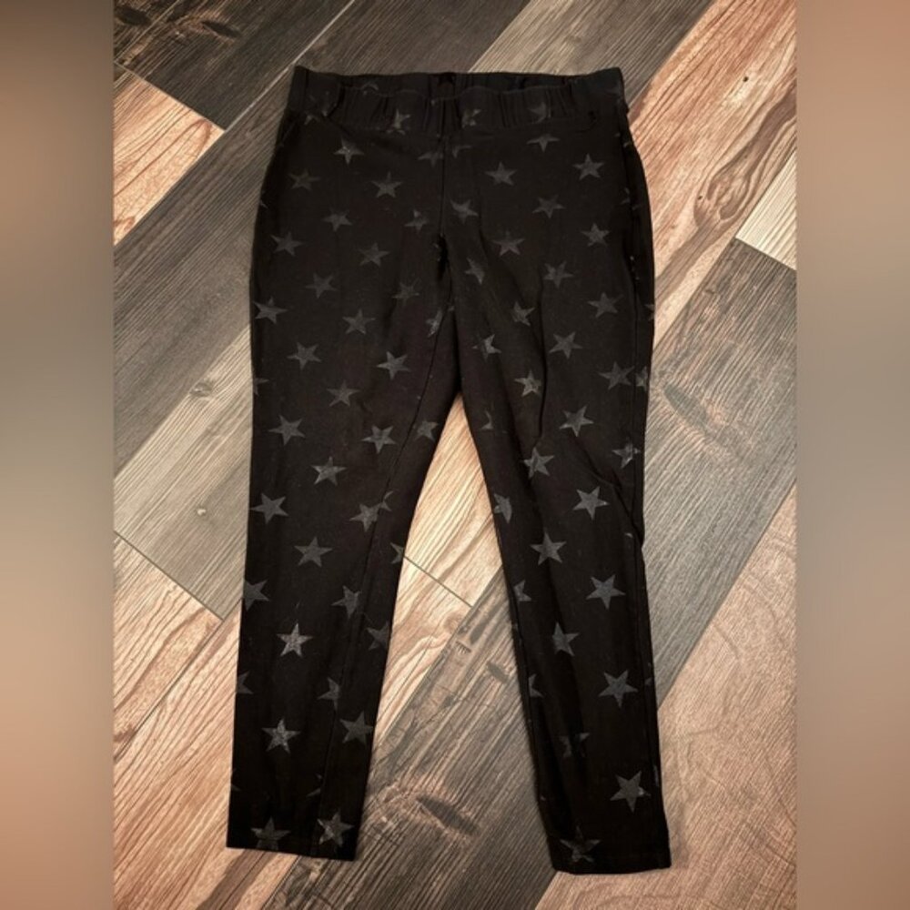 Torrid Black Star Print leggings